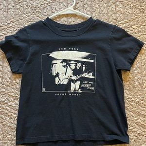 Brandy Melville baby tee